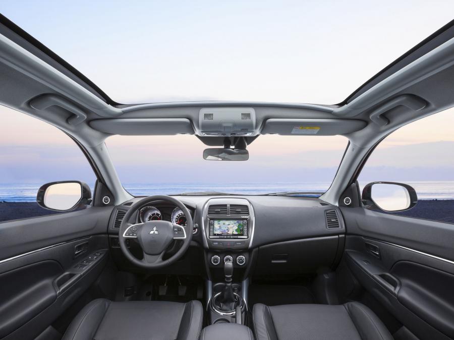  Mitsubishi ASX 2012 года  (фото 12 из 12)
